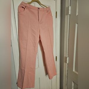 Mainstreet Blue's Stretch denim bootleg. color:pink size:20W